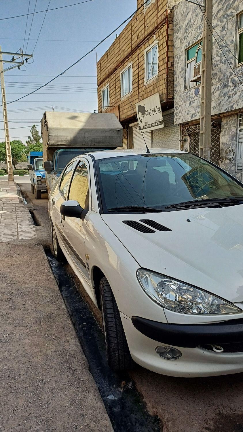 پژو ۲۰۶ صندوق دار v19 - 1389