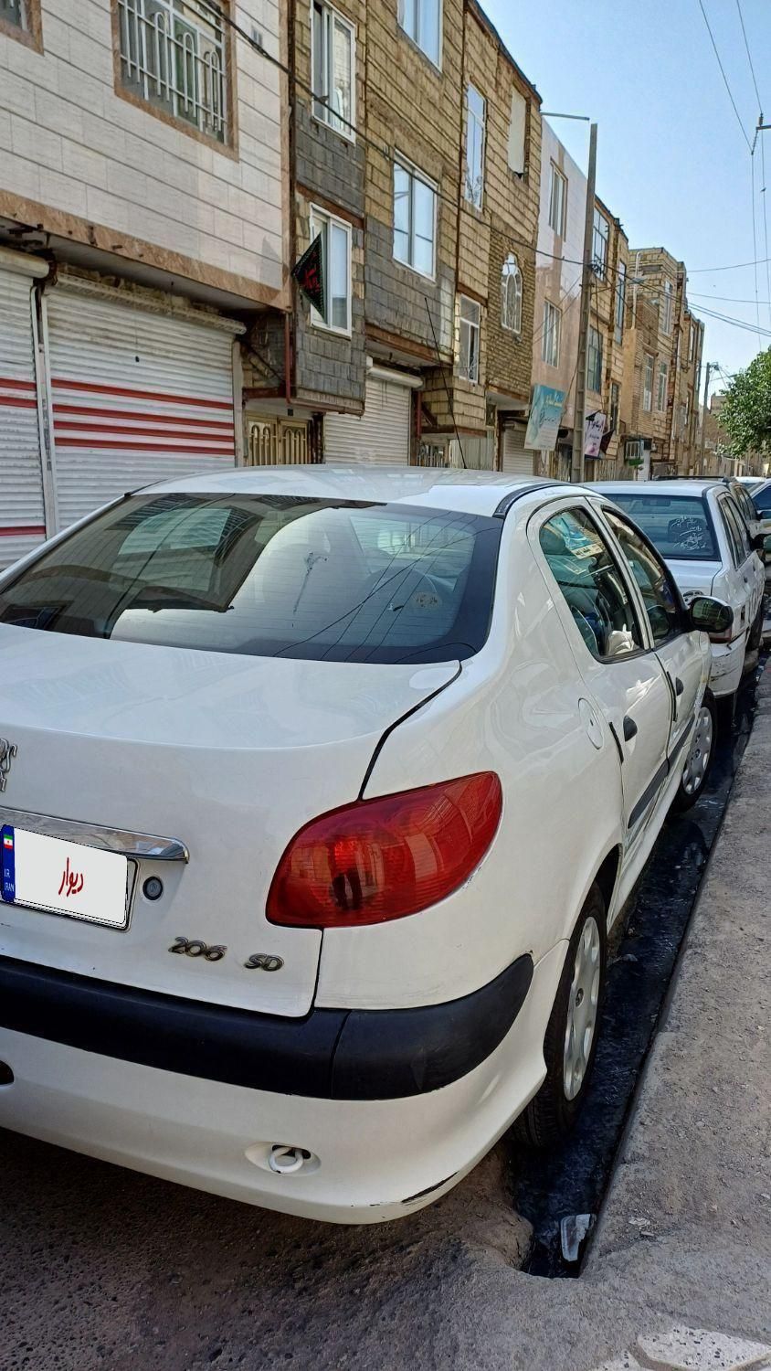 پژو ۲۰۶ صندوق دار v19 - 1389