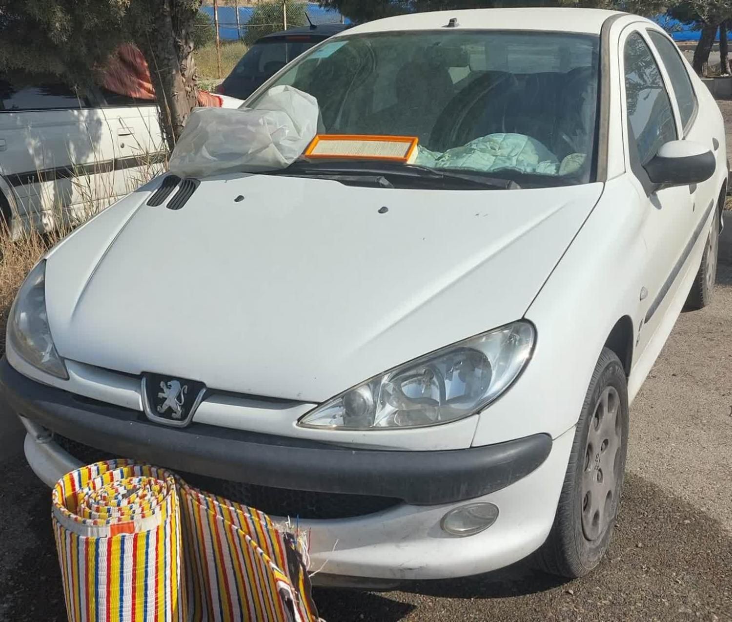 پژو ۲۰۶ صندوق دار v8 - 1397