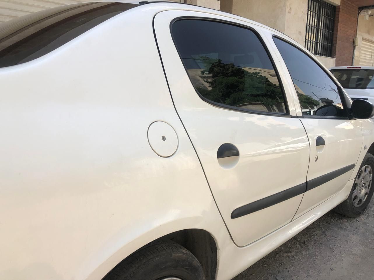 پژو ۲۰۶ صندوق دار v20 - 1389