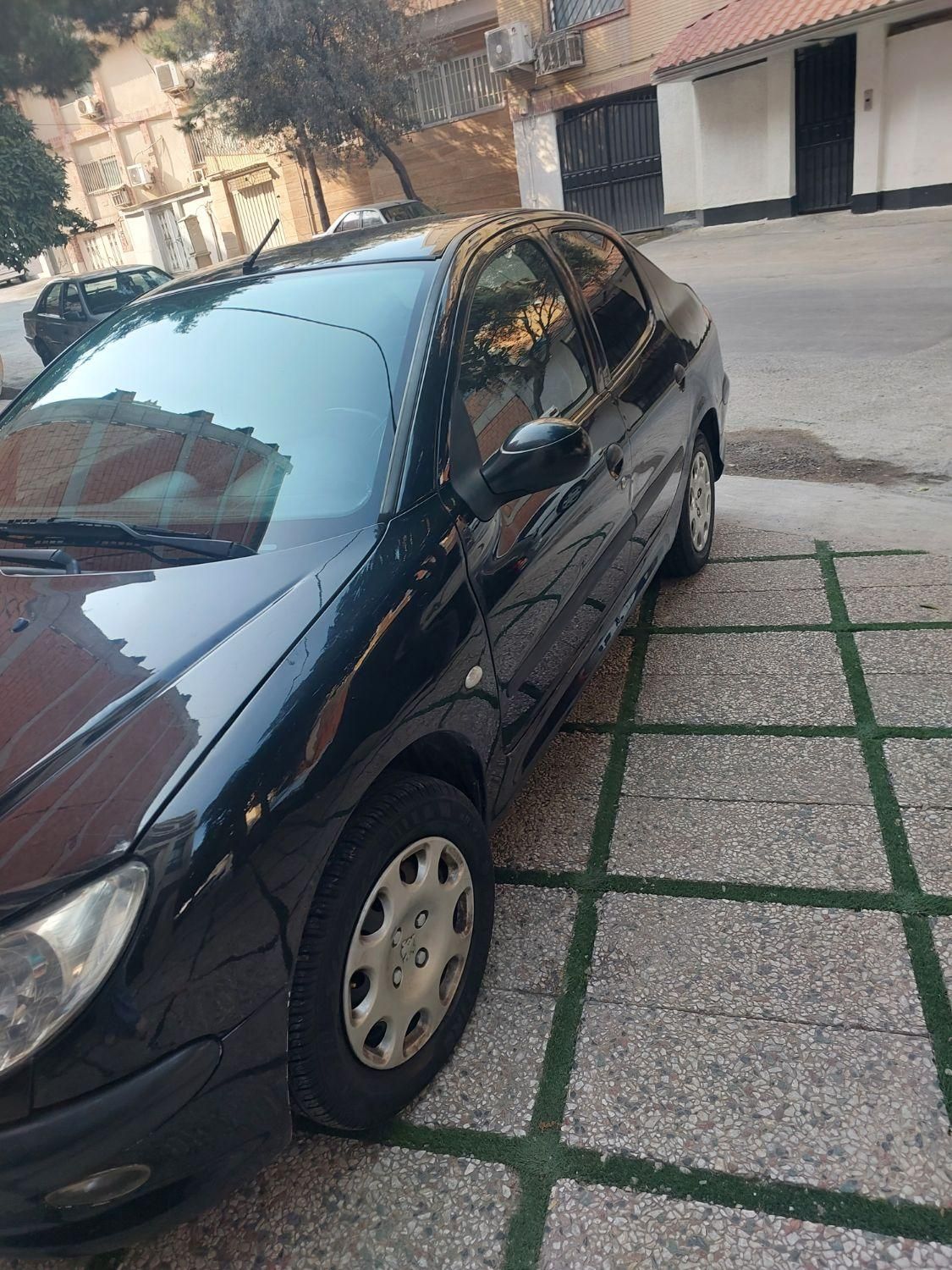 پژو ۲۰۶ صندوق دار v1 - 1390