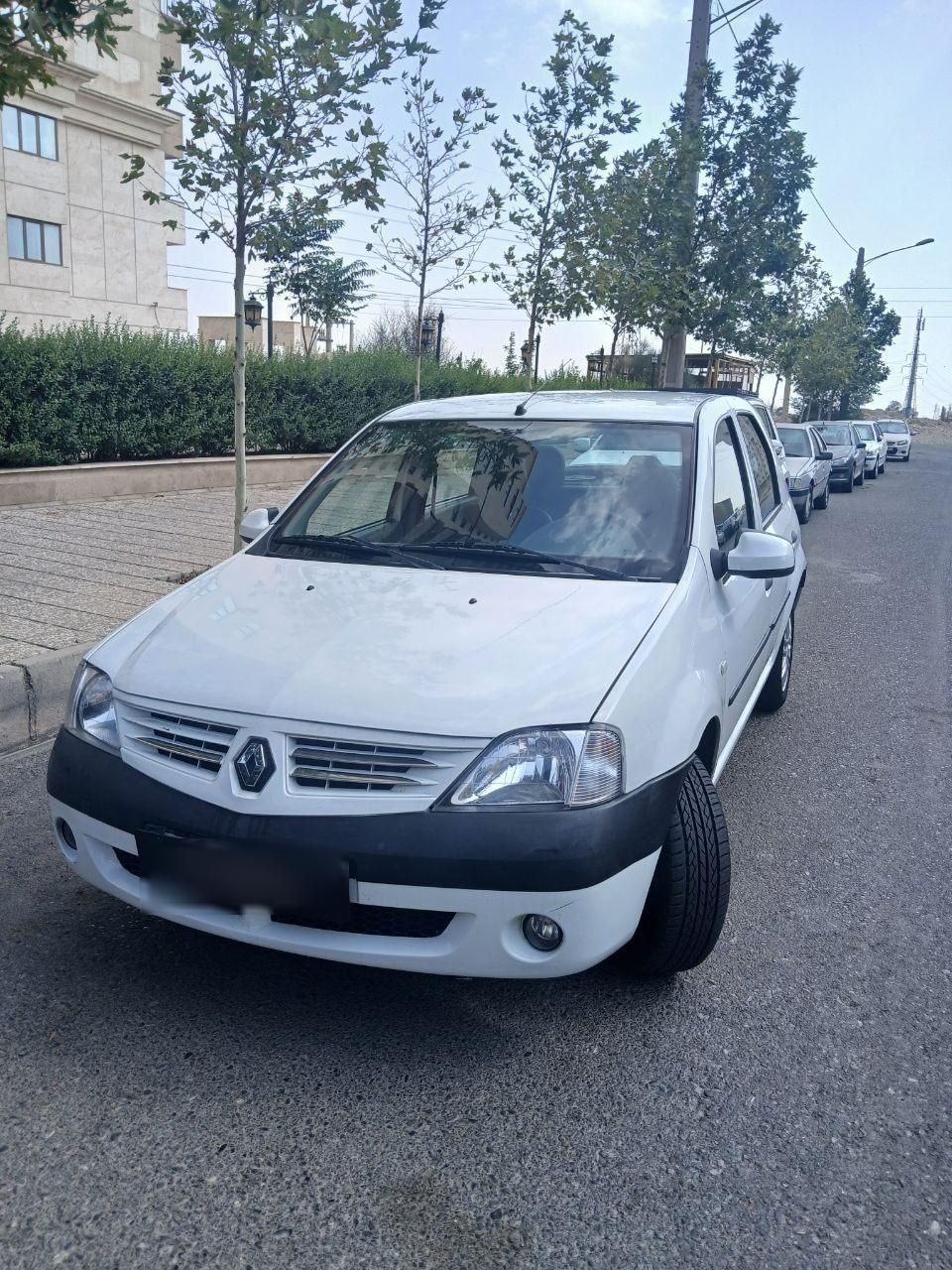 خودرو رنو، تندر 90 آگهی ann_19413721