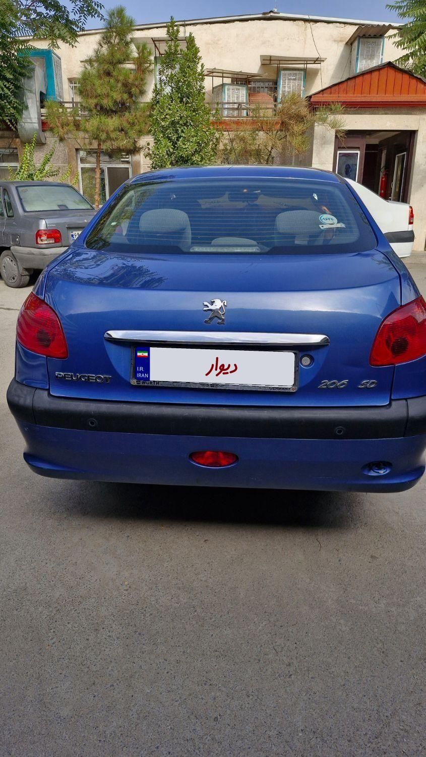 پژو ۲۰۶ صندوق دار v8 - 1394
