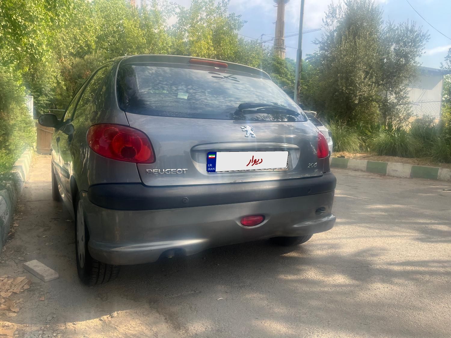 پژو 206 تیپ 2 - 1395