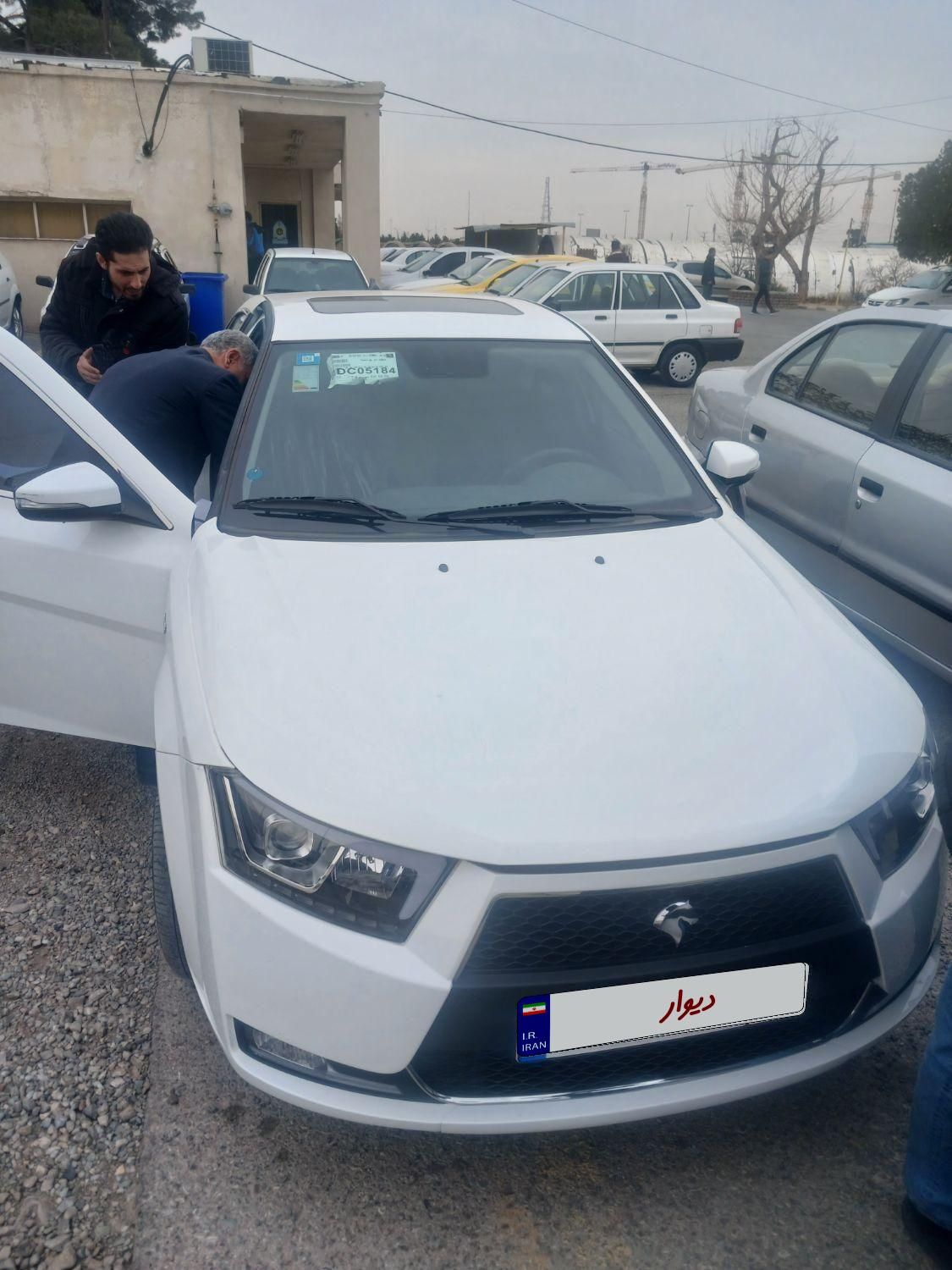 دنا پلاس توربو ۵ دنده ۲ ایربگ - 1403