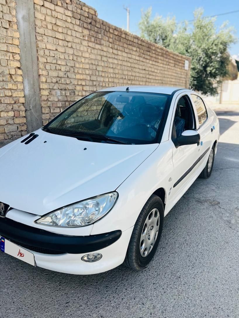 پژو ۲۰۶ صندوق دار v8 - 1397