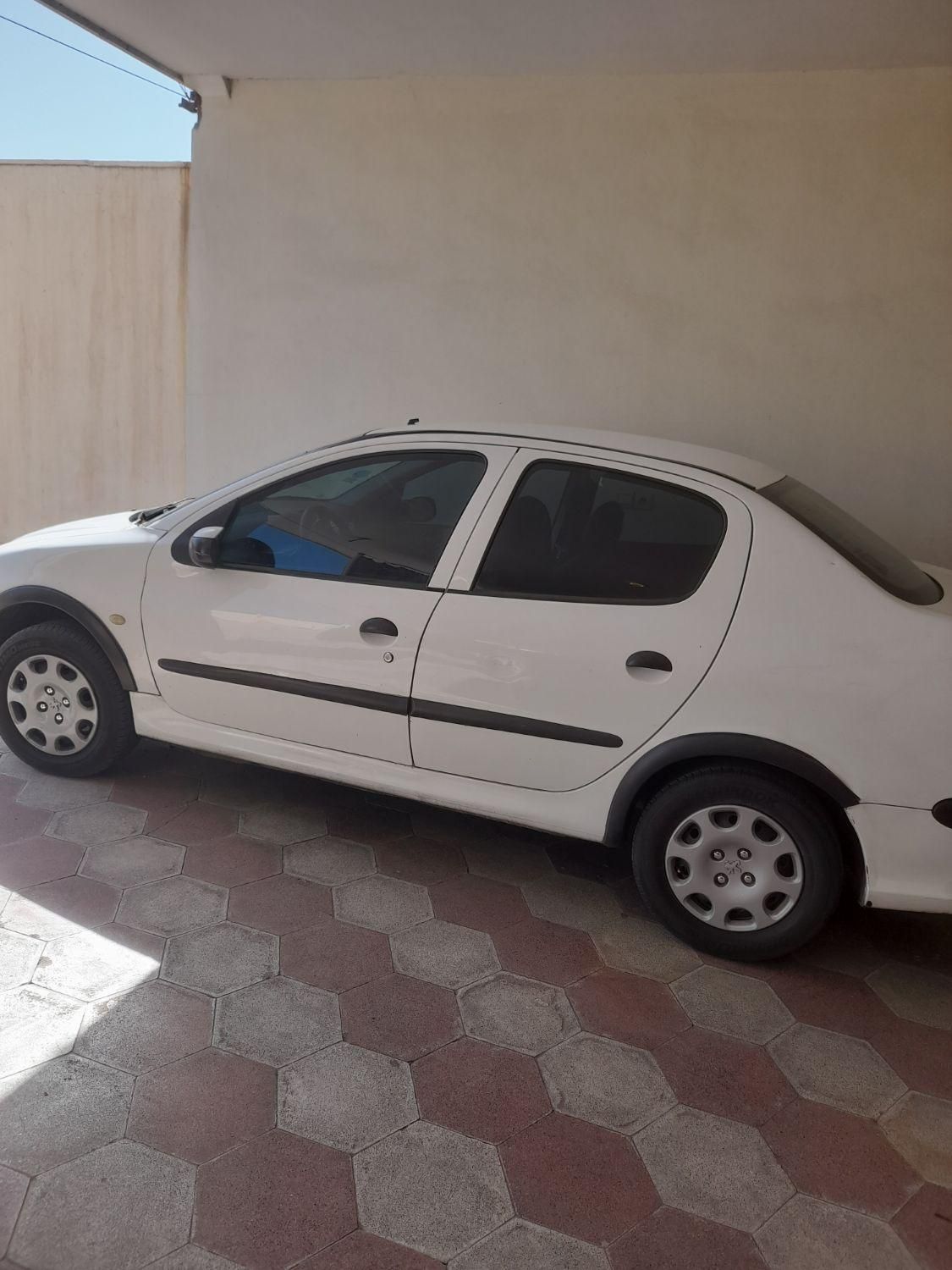 پژو ۲۰۶ صندوق دار v20 - 1390