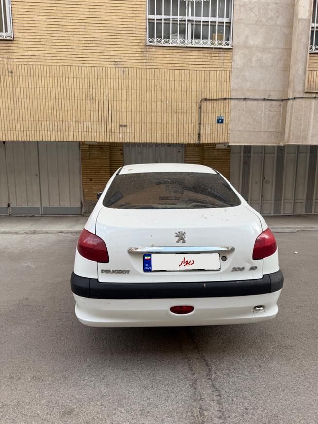 پژو ۲۰۶ صندوق دار v20 - 1388