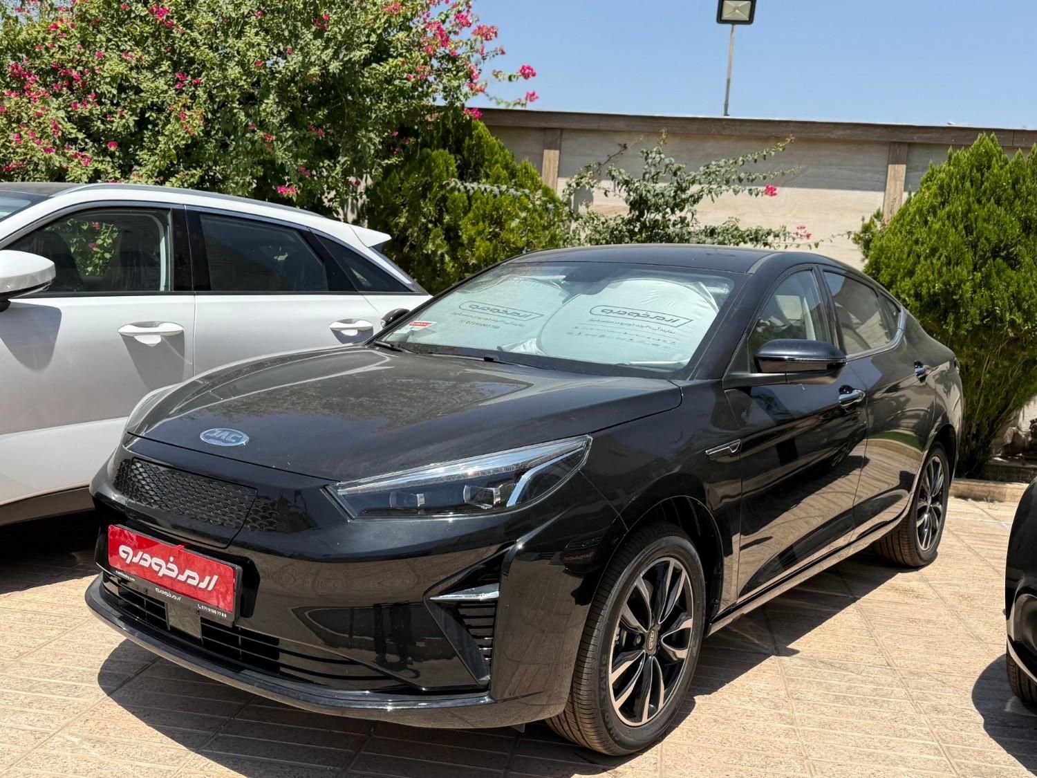 جک J4 اتوماتیک ساده - 1404