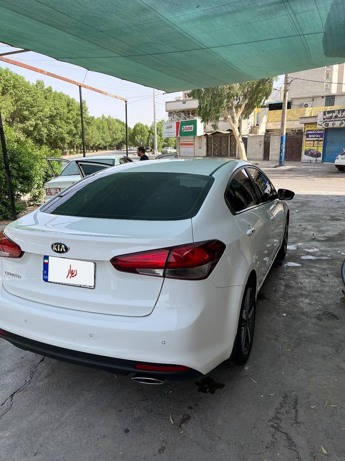 کیا سراتو 2.0 لیتر اتوماتیک GT لاین - 2017