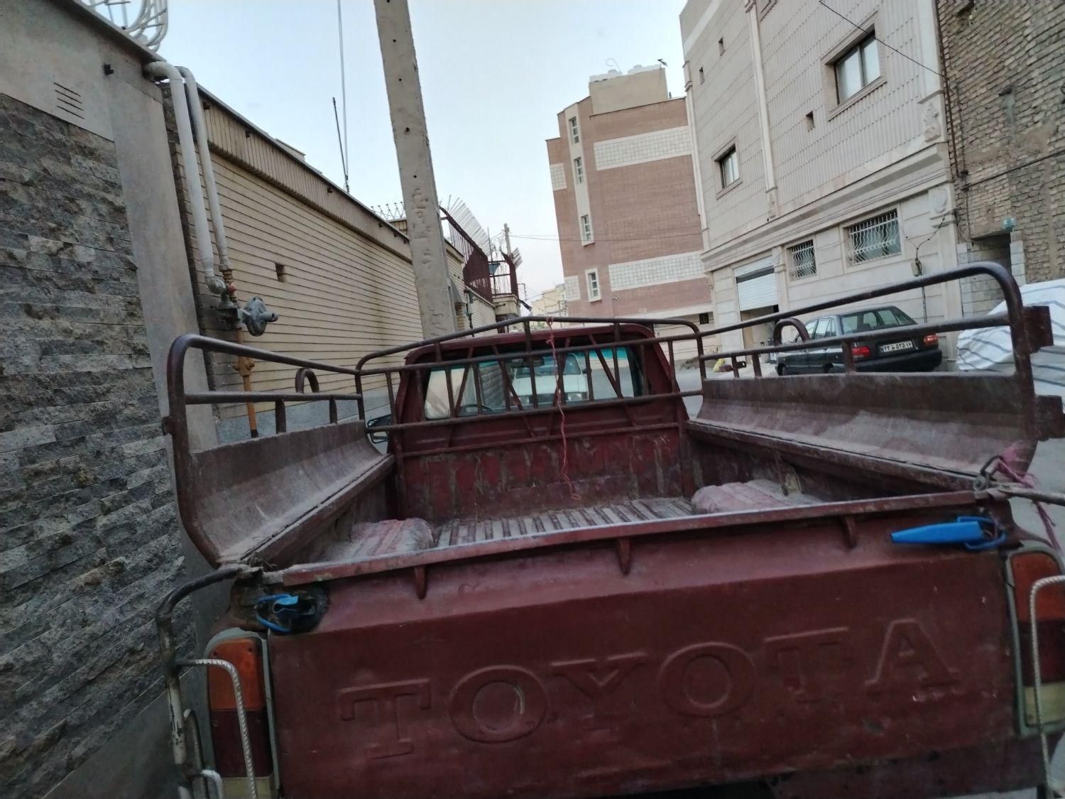 تویوتا کمری XLE - 1998