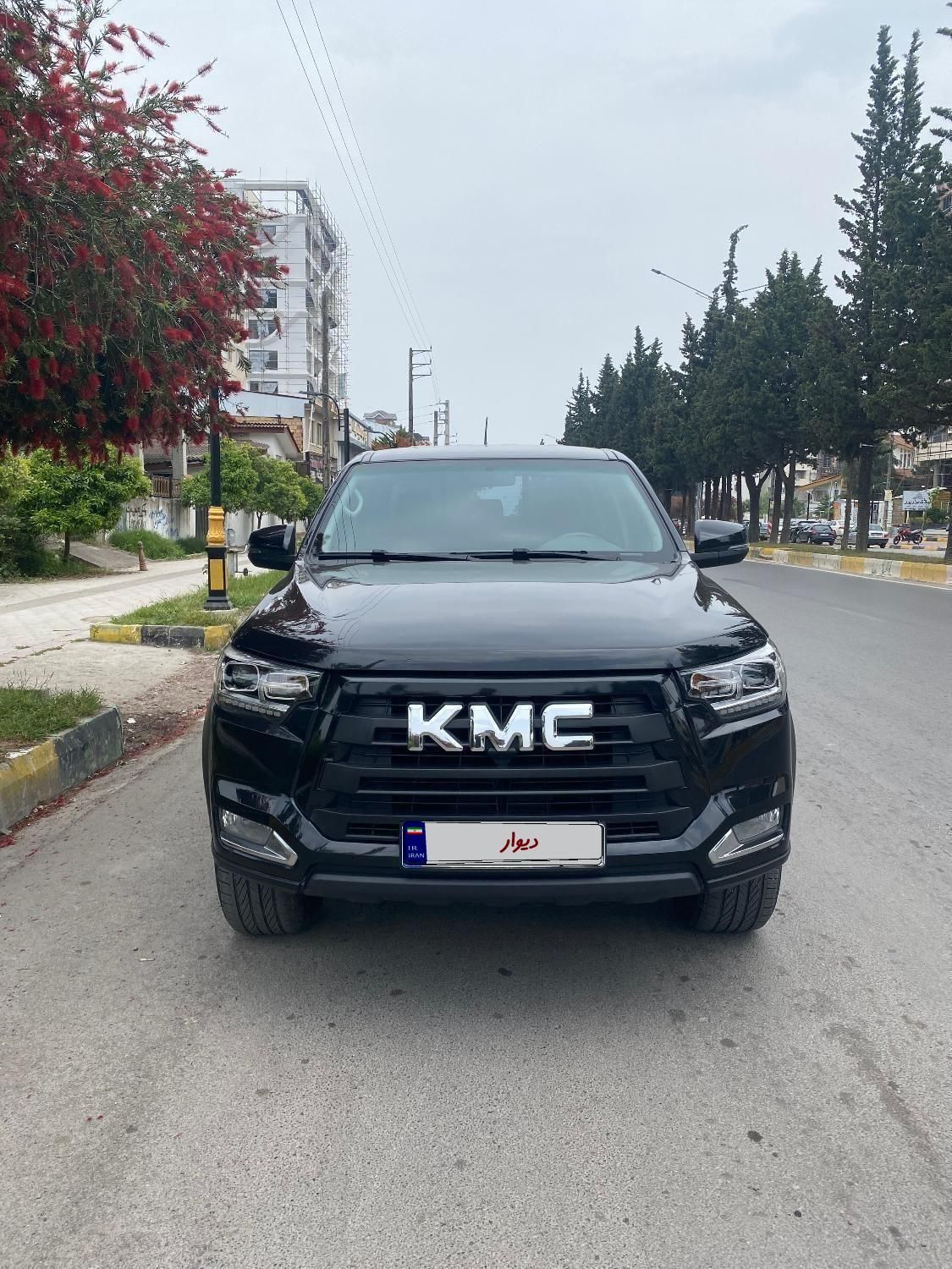 خودرو کی ام سی، T8 آگهی ann_19415233