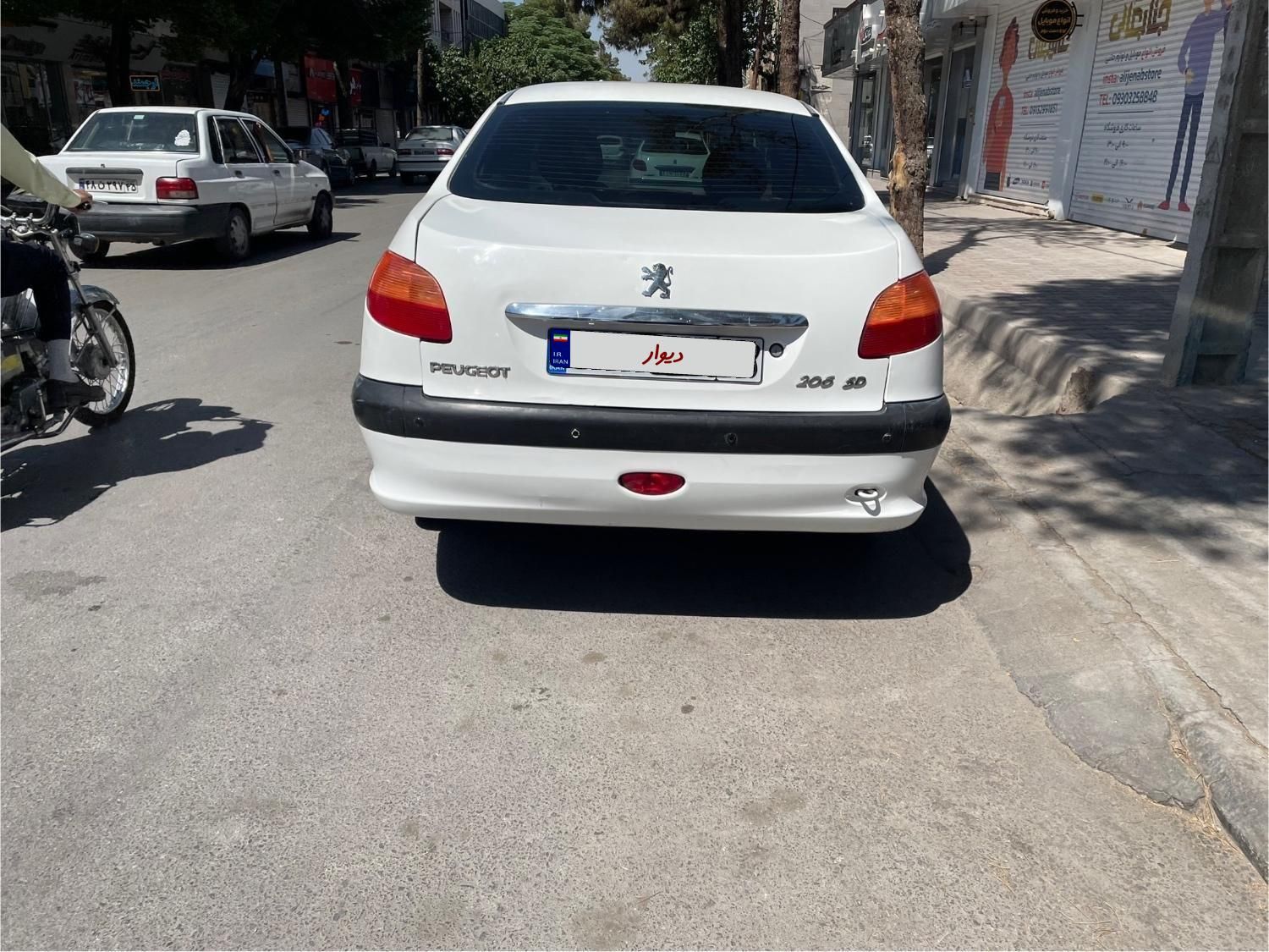 پژو ۲۰۶ صندوق دار v20 - 1389