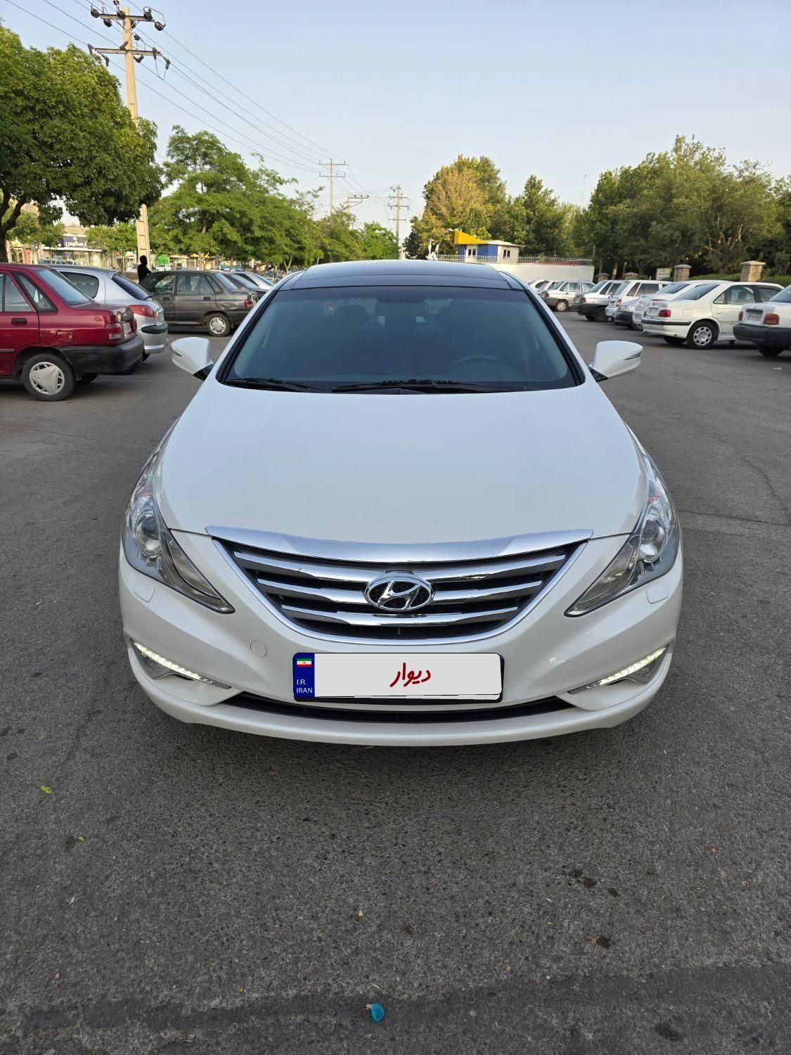 هیوندای سوناتا فول YF - 2014