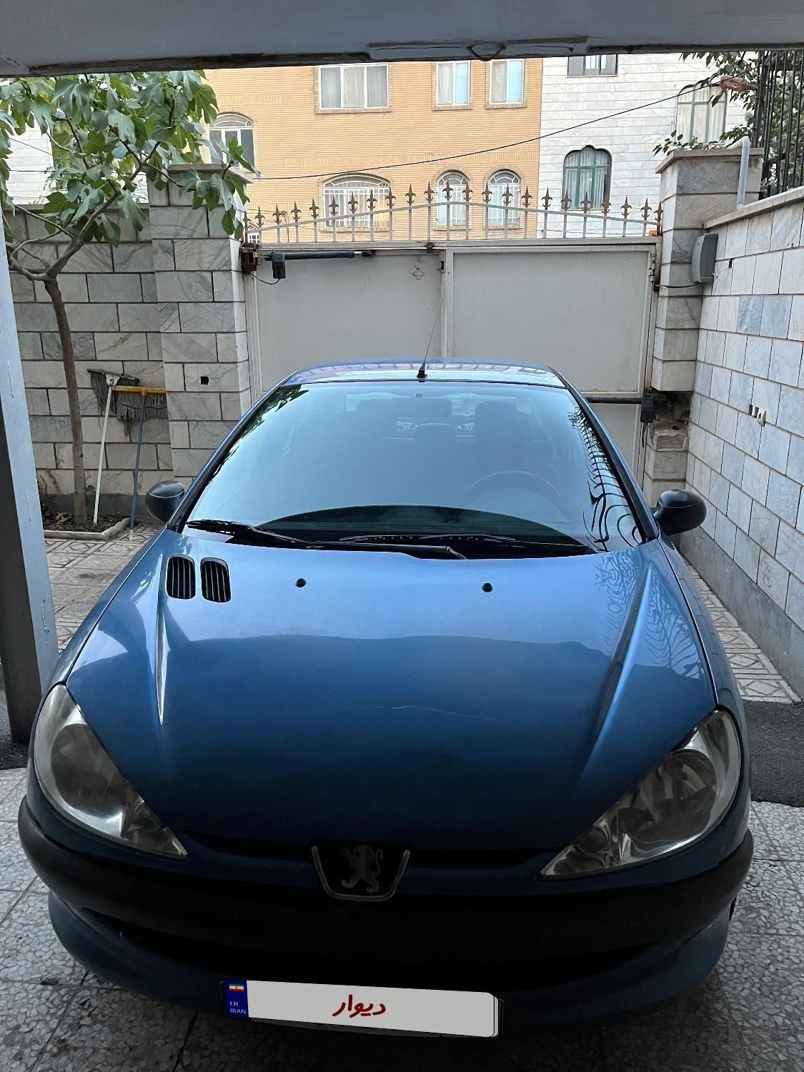 پژو ۲۰۶ صندوق دار v8 - 1395