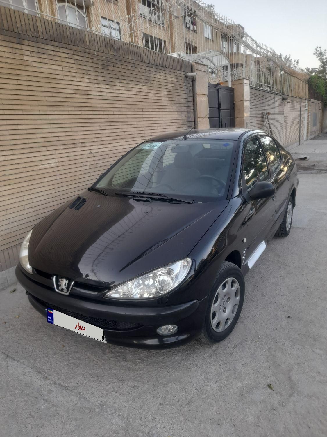 پژو ۲۰۶ صندوق دار v8 - 1394