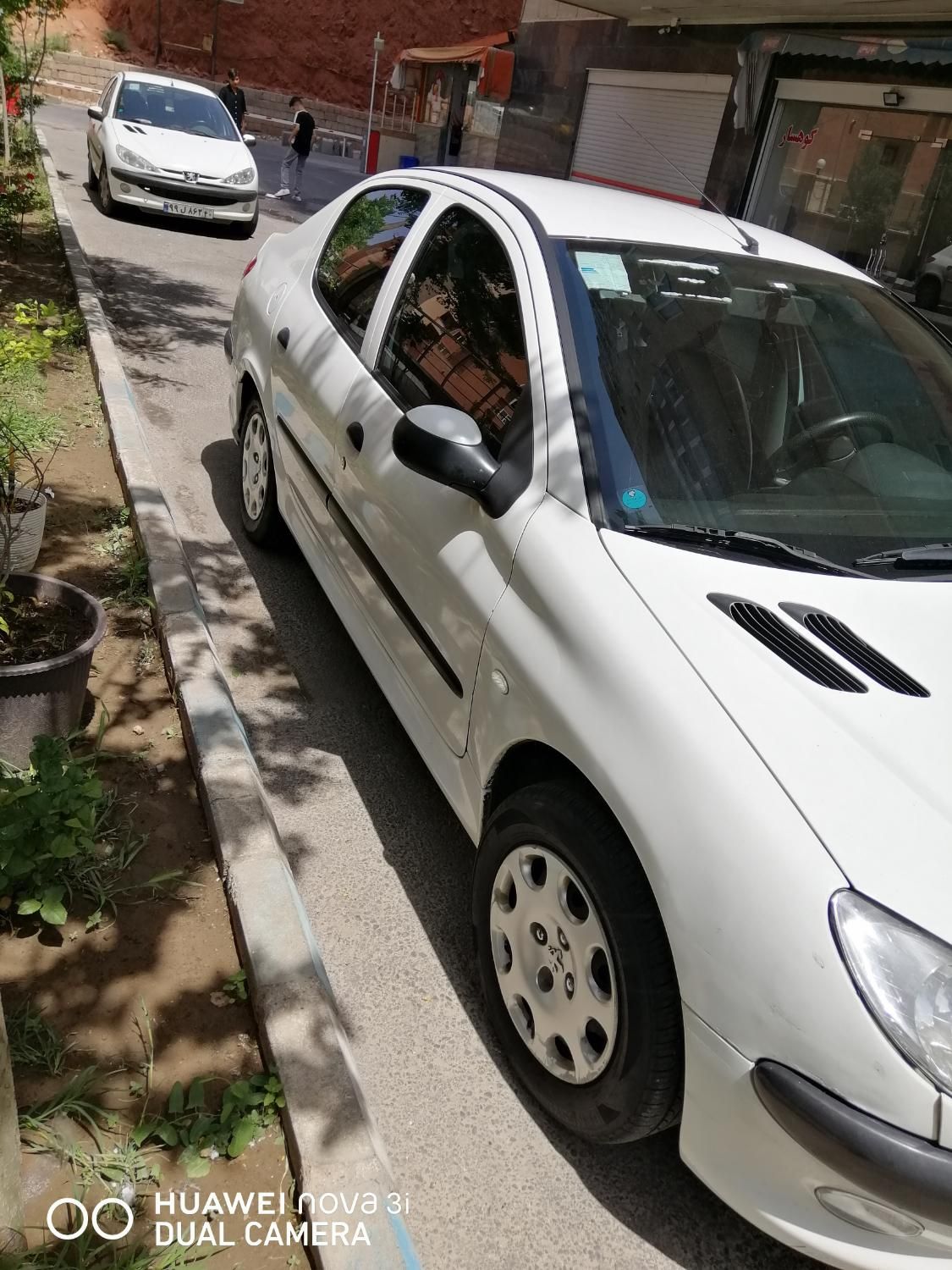 خودرو پژو، ۲۰۶ صندوق دار آگهی ann_19415811
