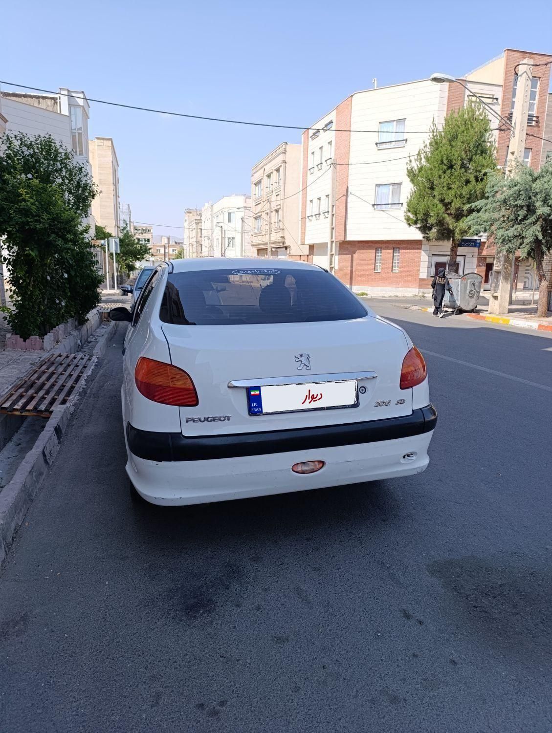 پژو ۲۰۶ صندوق دار v1 - 1389