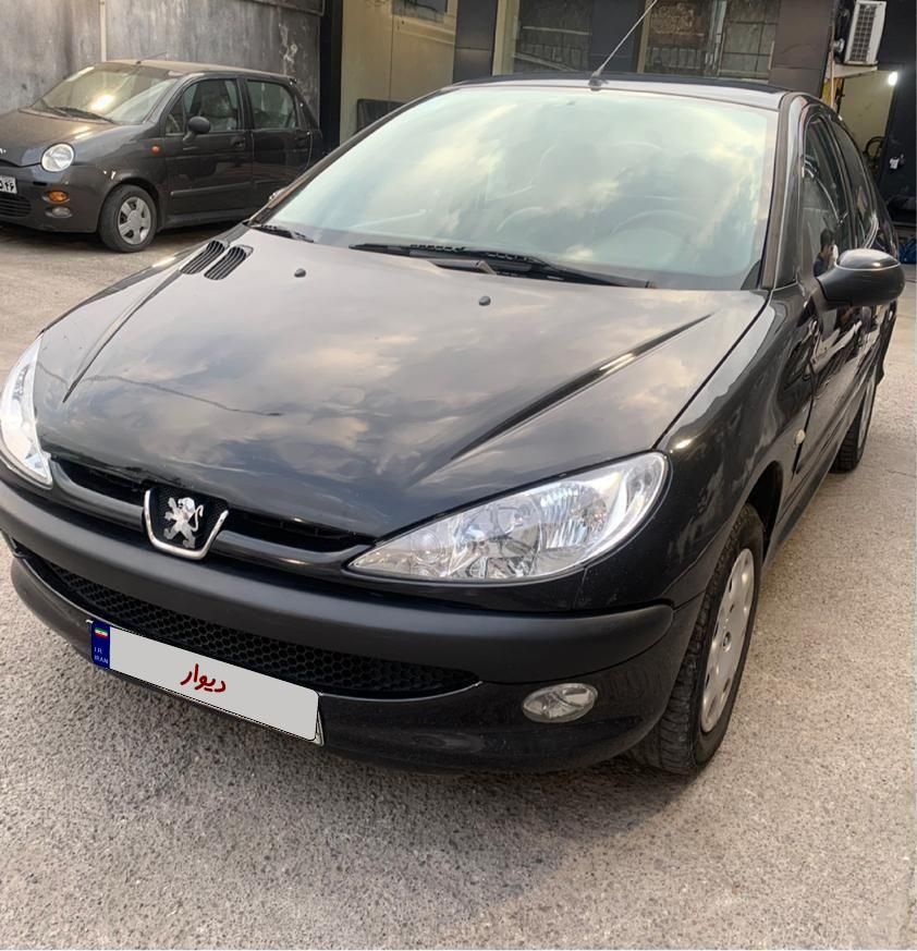 پژو ۲۰۶ صندوق دار v8 - 1394