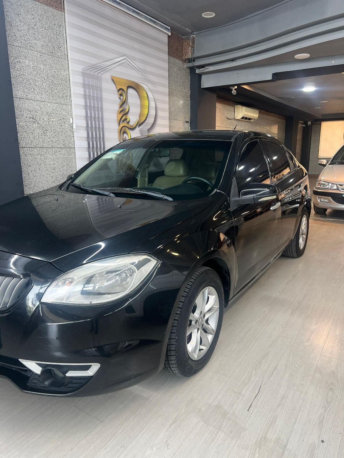 برلیانس H330 دنده‌ای 1500 - 1396