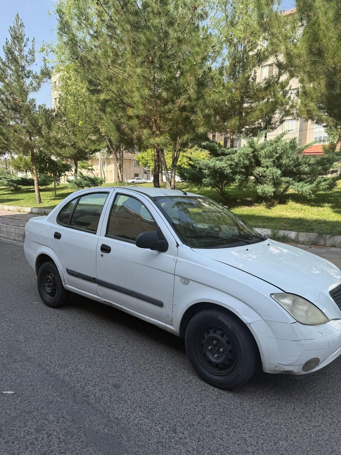 تیبا صندوق دار SX - 1395