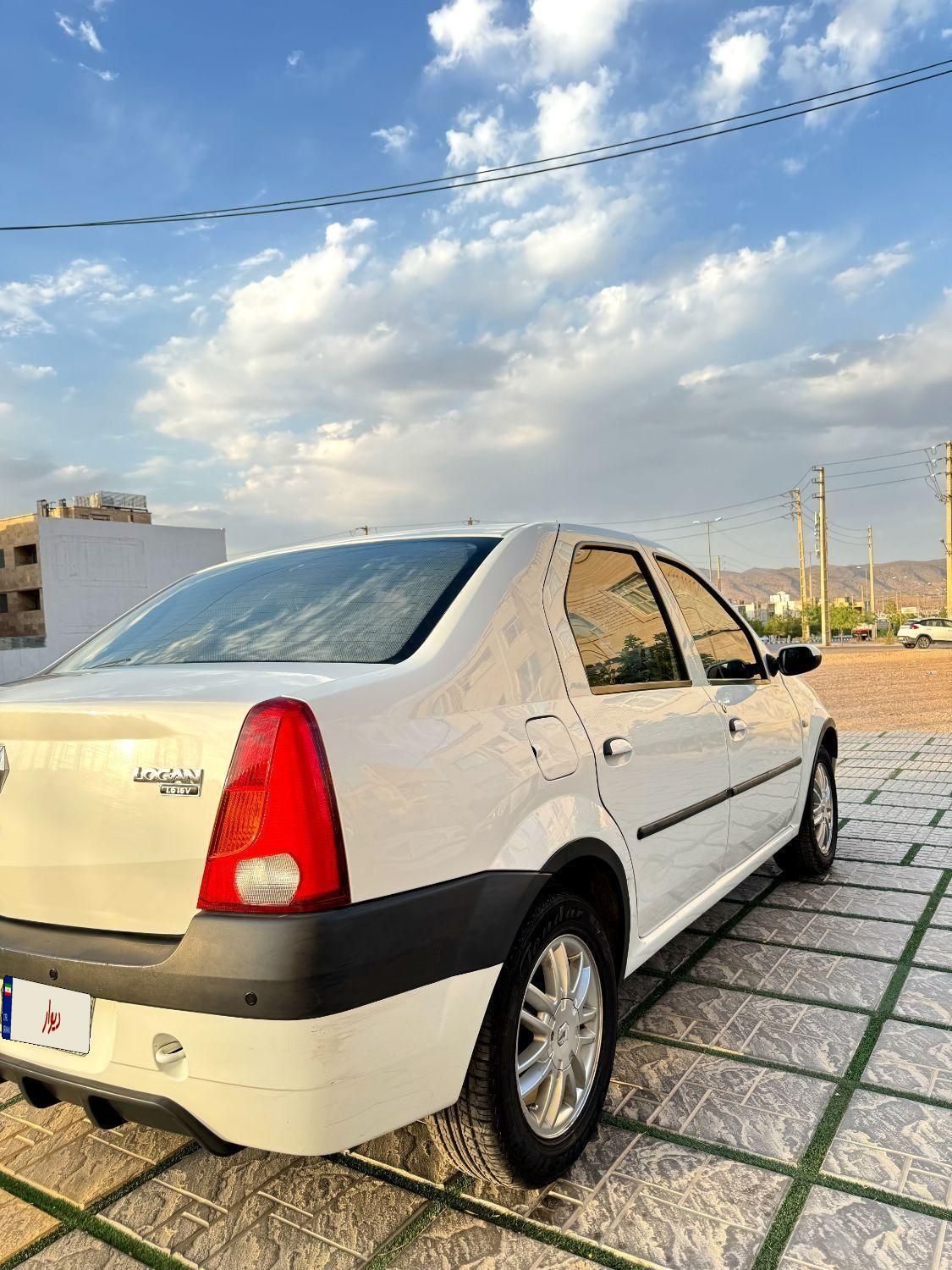 رنو تندر 90 E2 - 1396