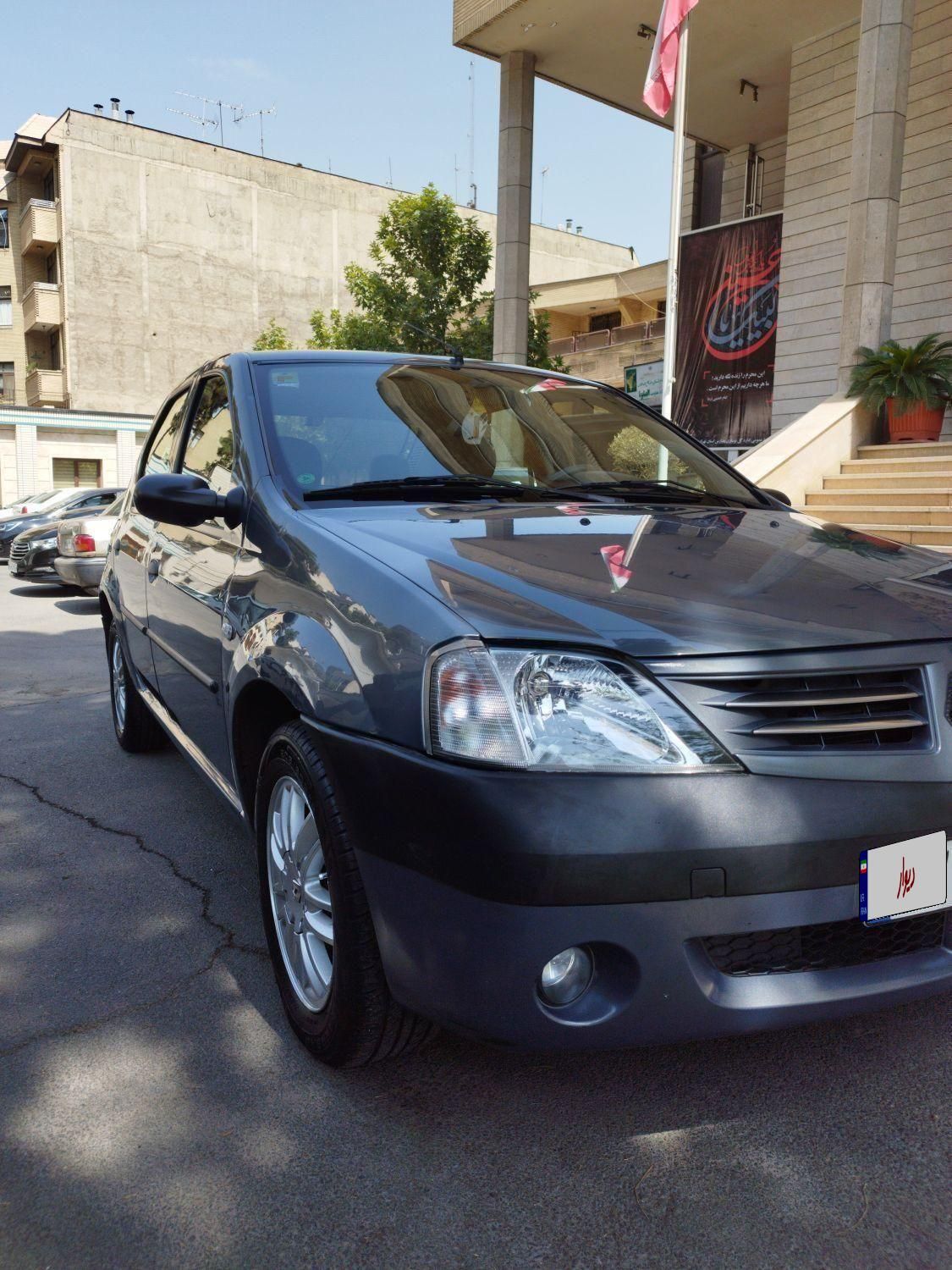 خودرو رنو، تندر 90 آگهی ann_19416221