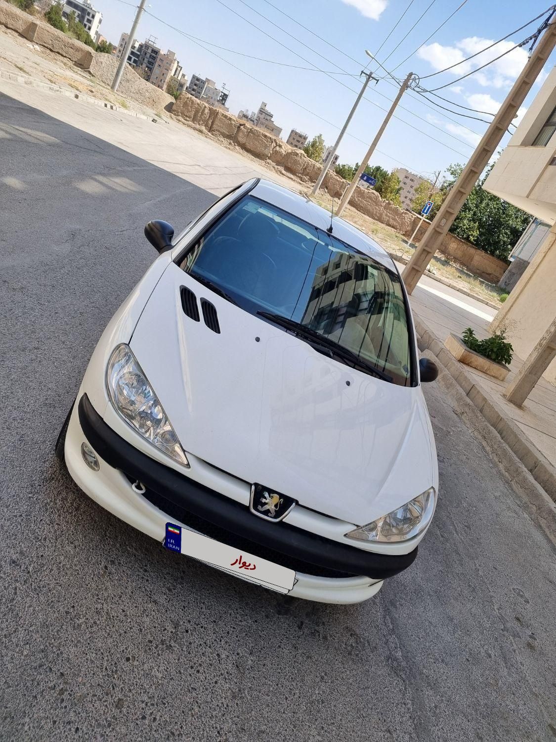 پژو ۲۰۶ صندوق دار v20 - 1389