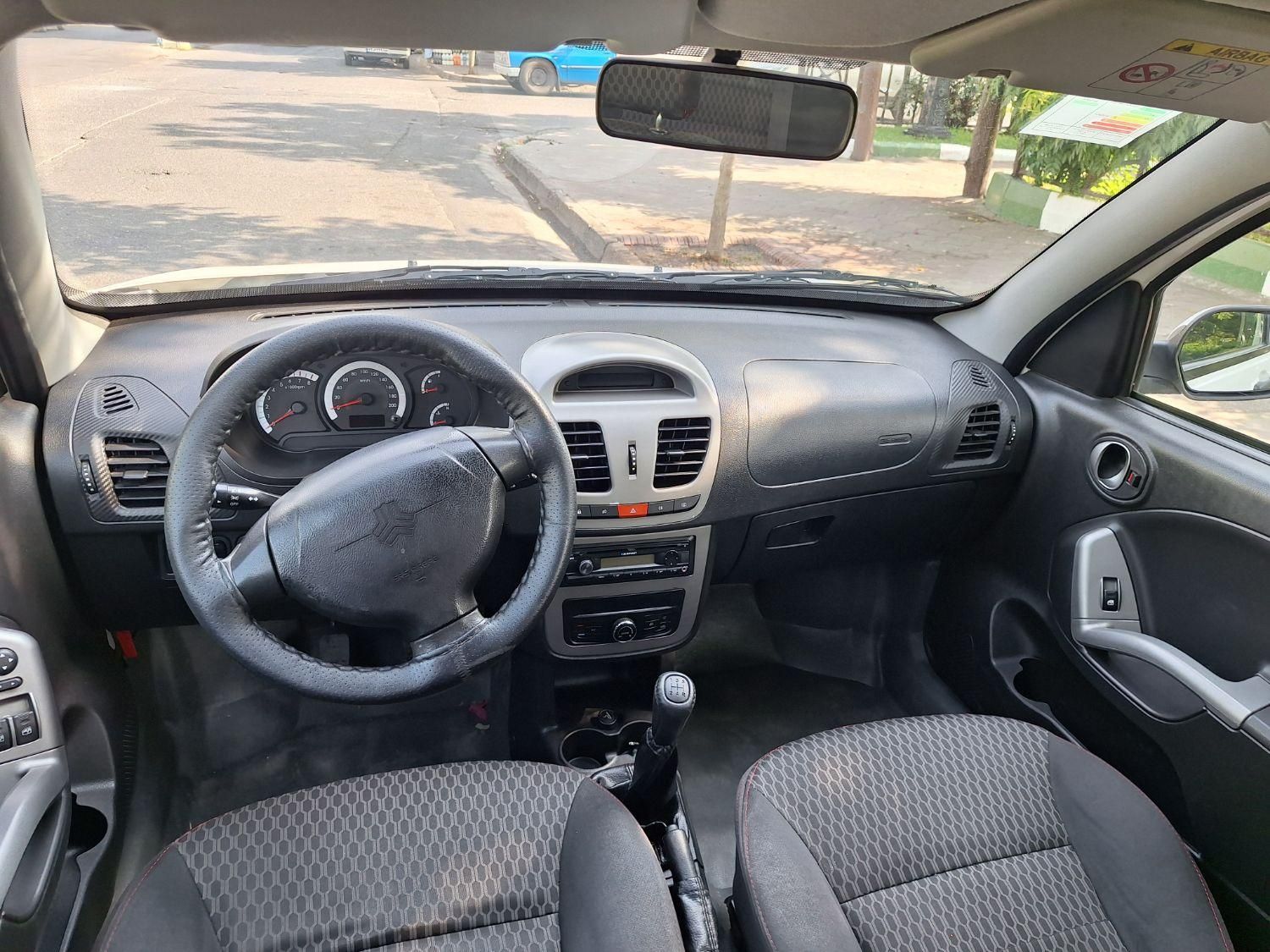 کوییک R دنده‌ای - 1399