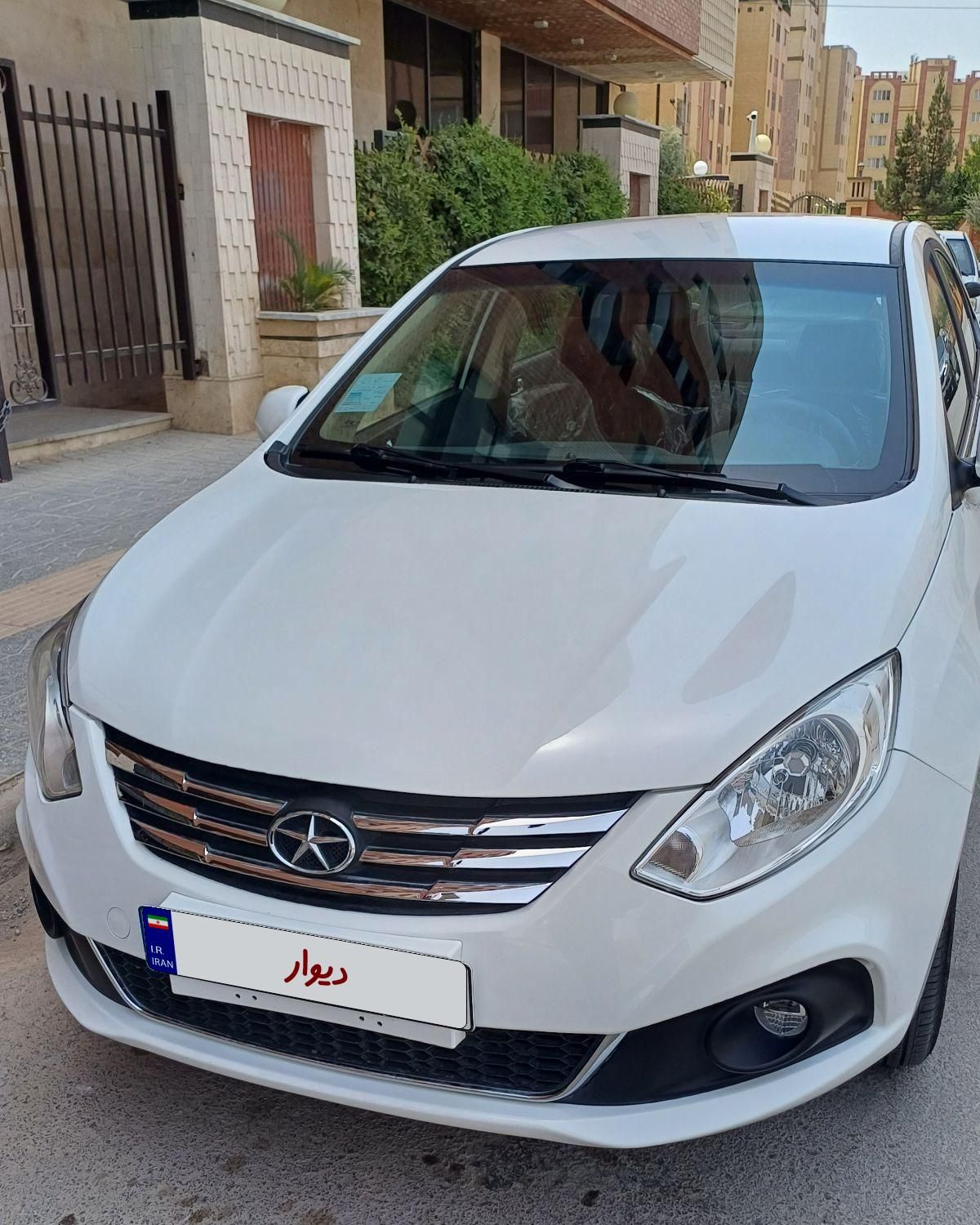 جک J4 اتوماتیک ساده - 1402
