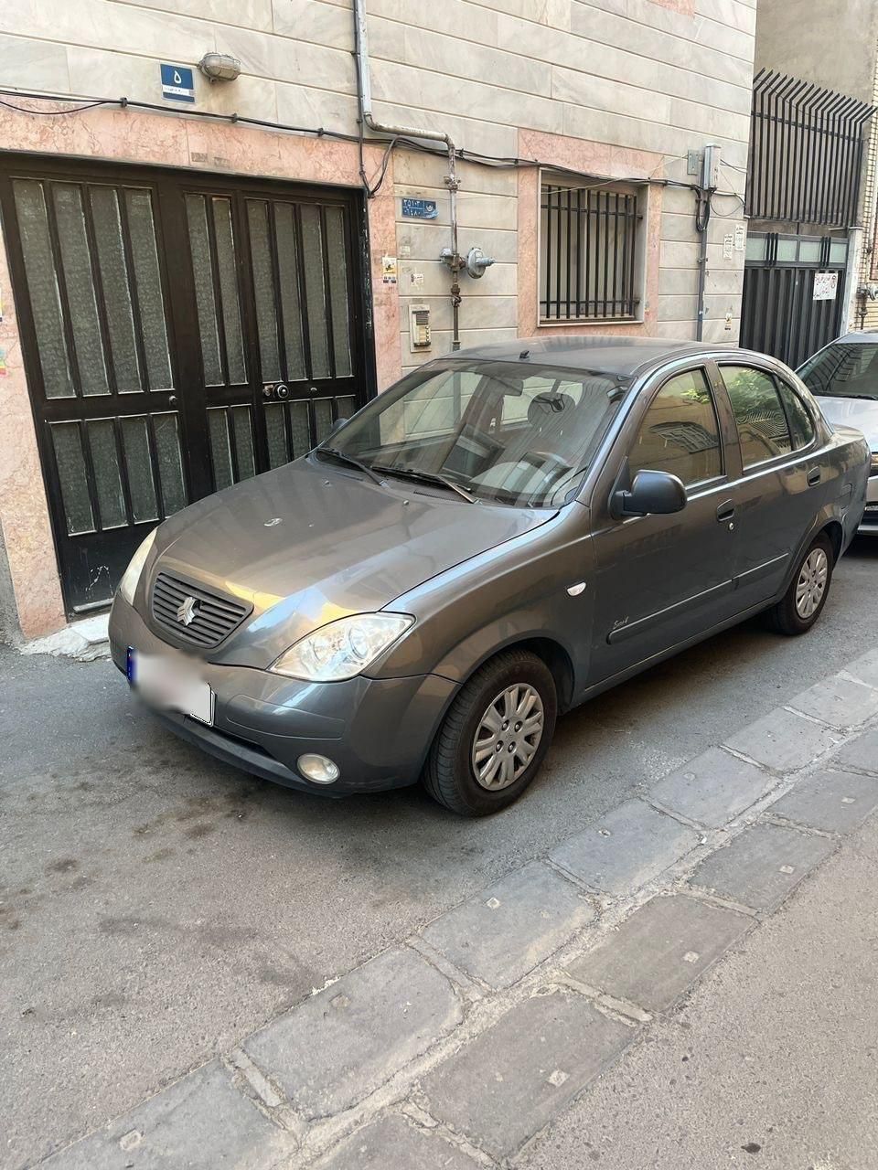تیبا صندوق دار SX - 1393