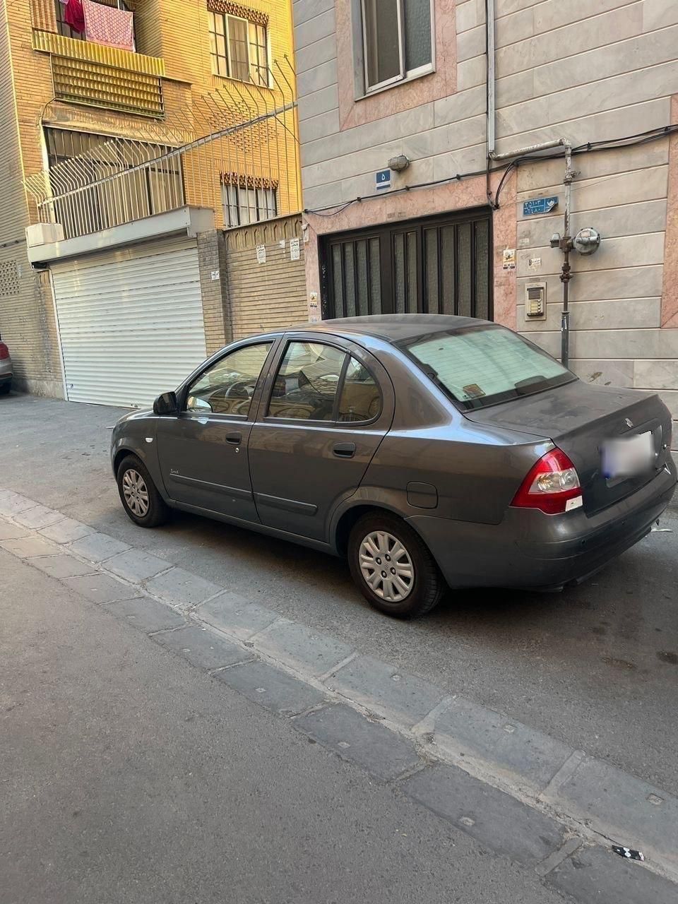 تیبا صندوق دار SX - 1393
