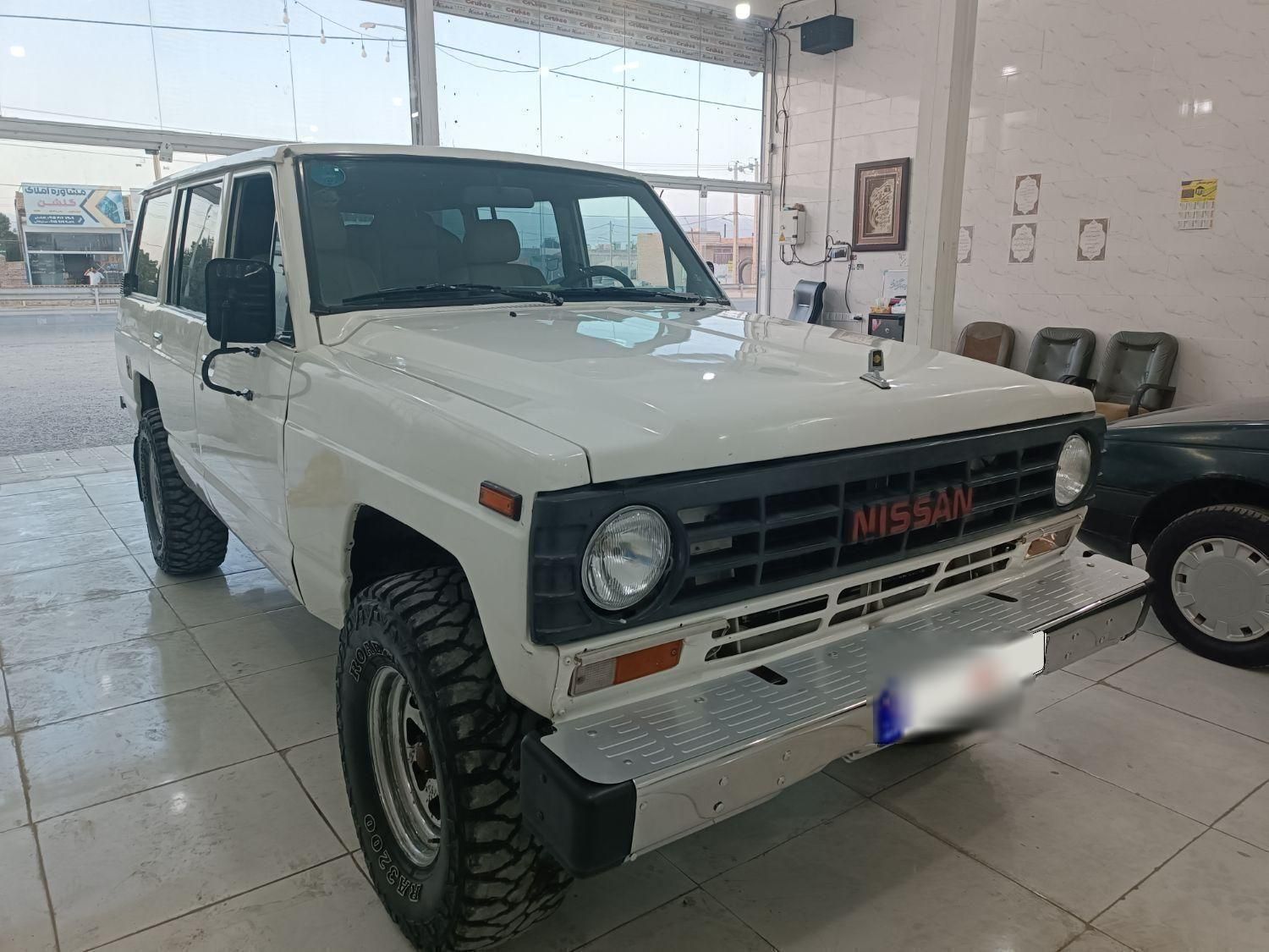 نیسان پاترول چهار درب 6 سیلندر - 1371