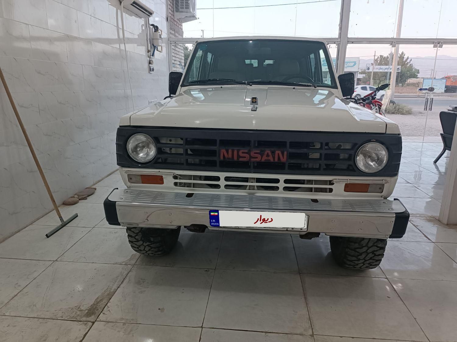 نیسان پاترول چهار درب 6 سیلندر - 1371