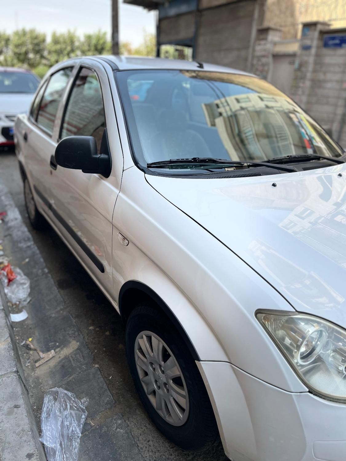 تیبا صندوق دار SX - 1393