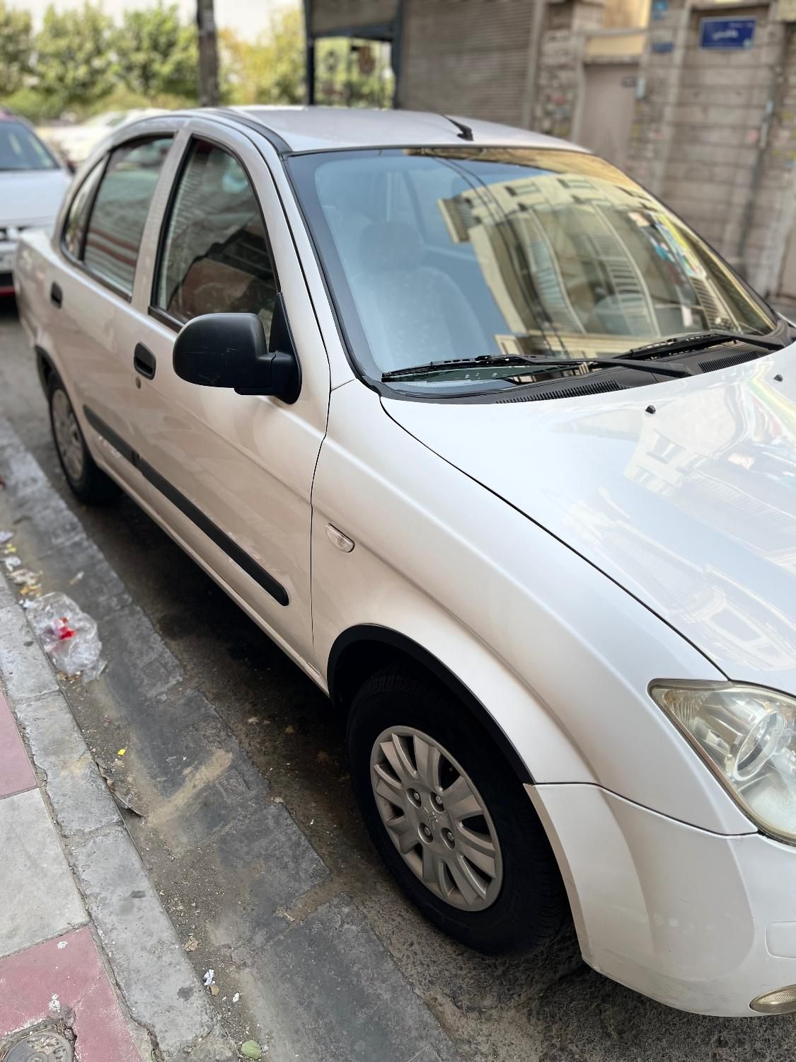 تیبا صندوق دار SX - 1393