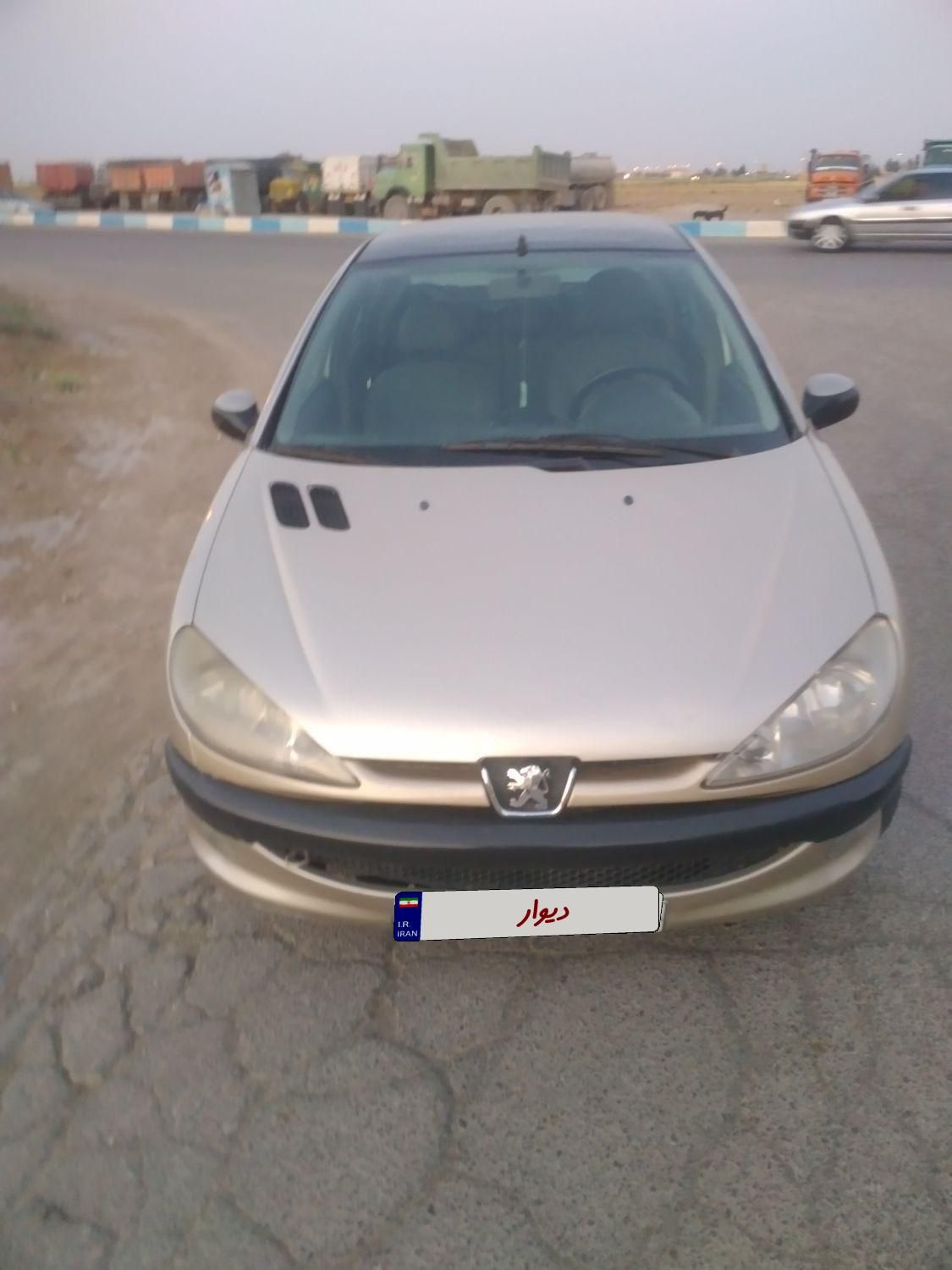 پژو ۲۰۶ صندوق دار v8 - 1385