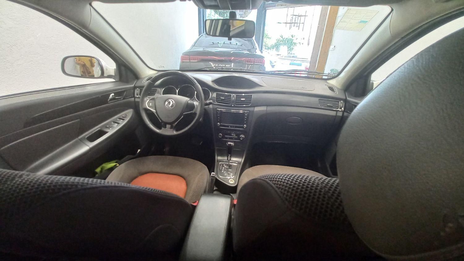 دانگ فنگ H30 کراس اتوماتیک - 1396