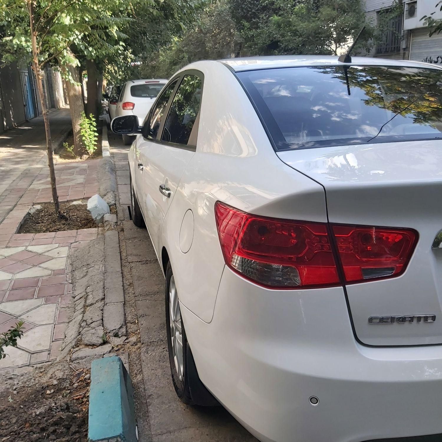 کیا سراتو 2.0 لیتر اتوماتیک GT لاین - 2018