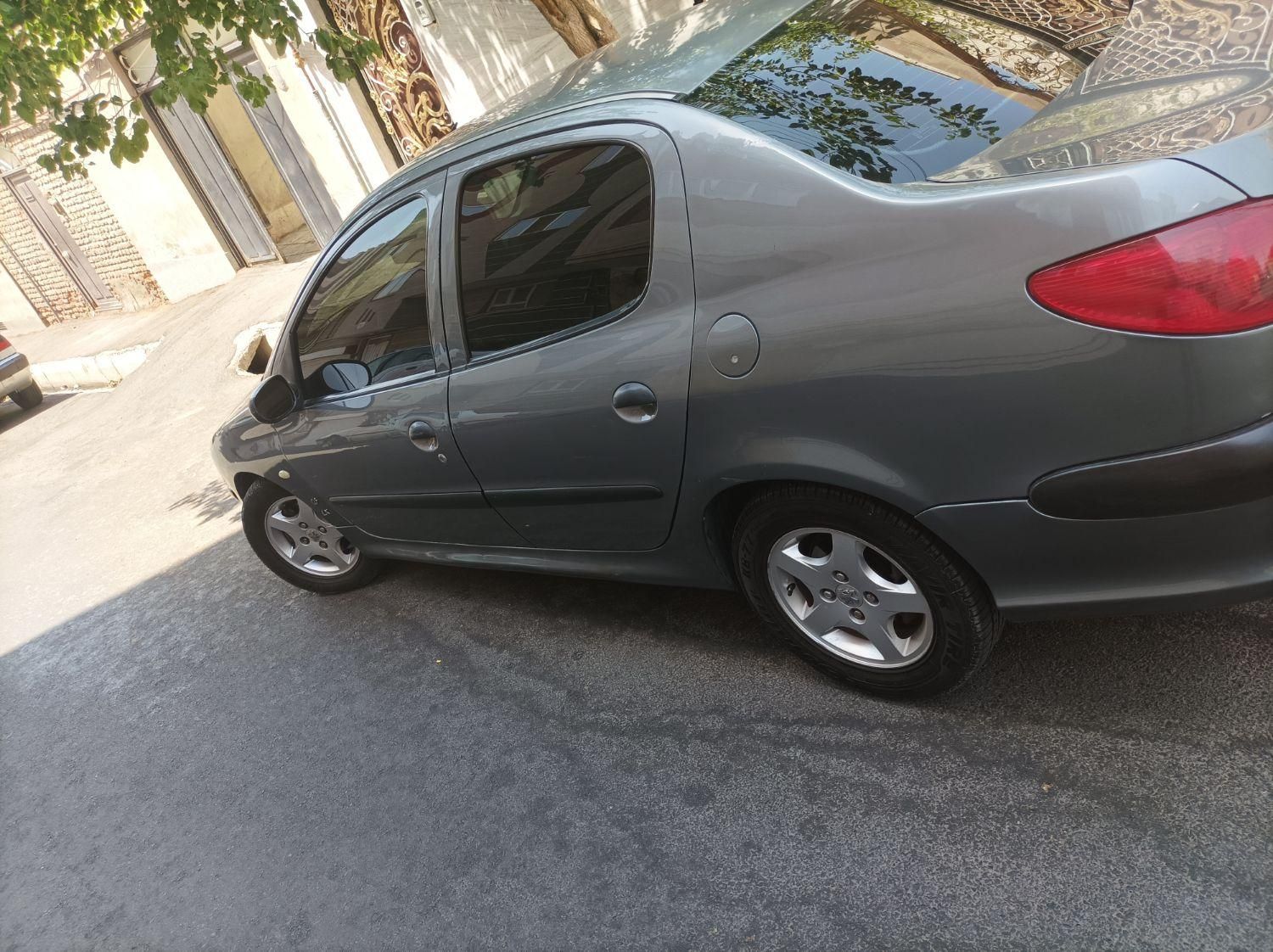 خودرو پژو، ۲۰۶ صندوق دار آگهی ann_19417124