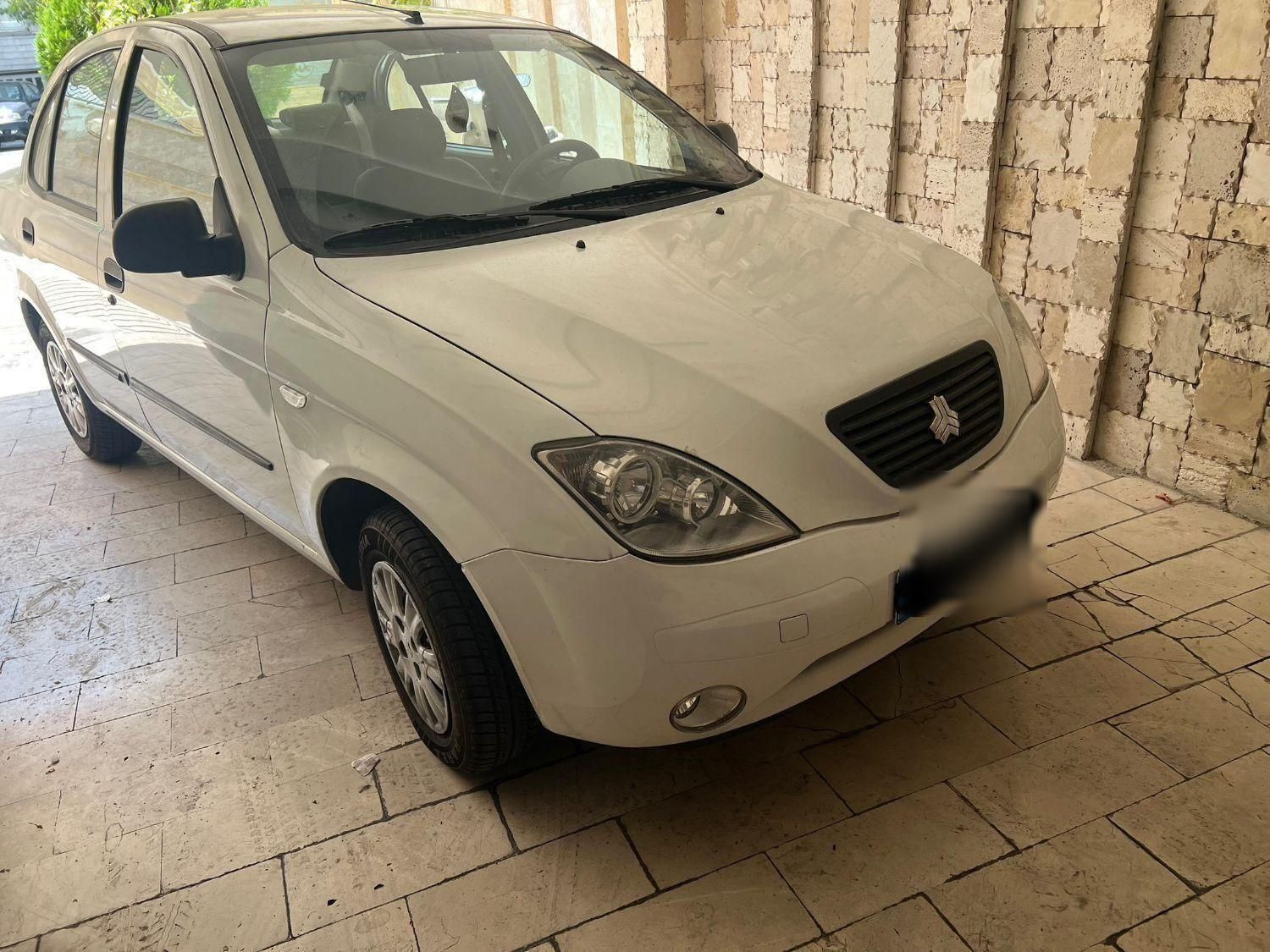 تیبا صندوق دار SX - 1399