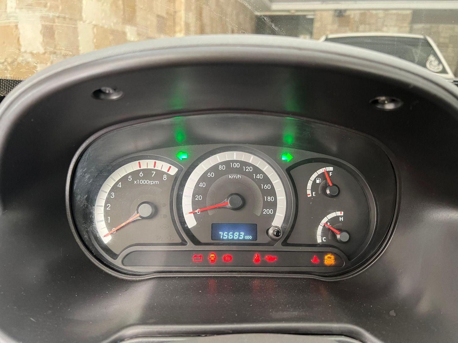 تیبا صندوق دار SX - 1399