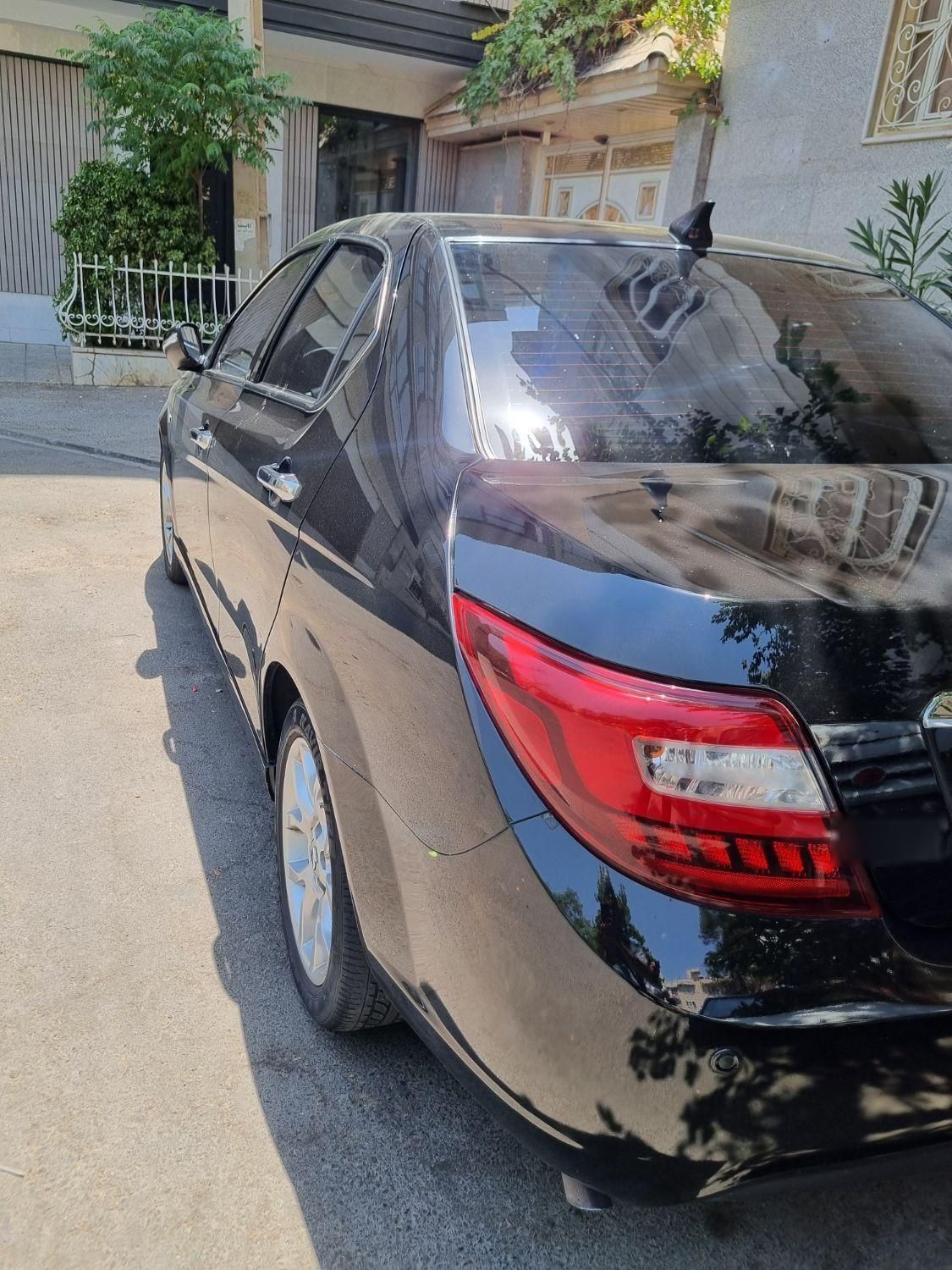 دنا پلاس توربو اتوماتیک - 1400