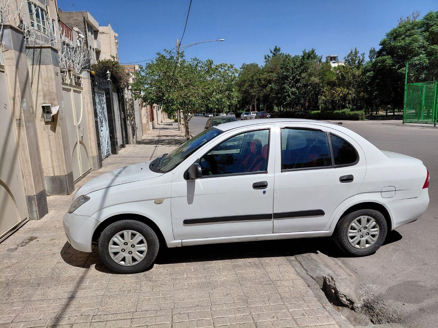خودرو تیبا، صندوق دار آگهی ann_19417280