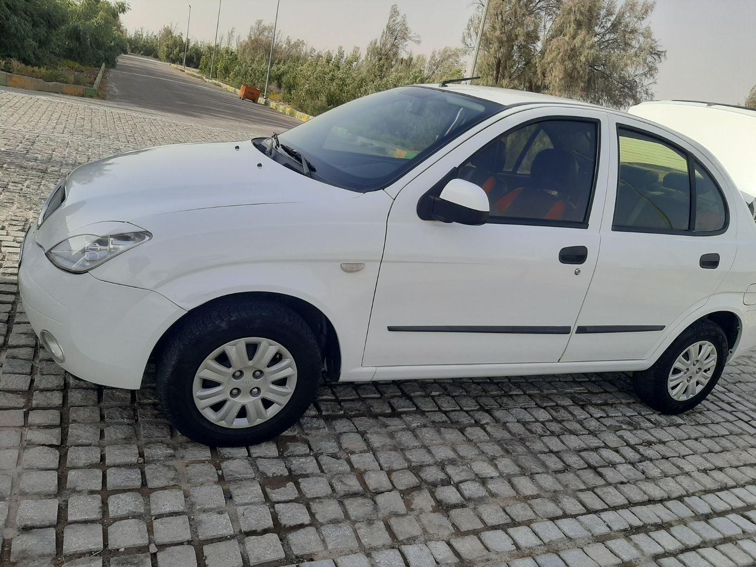 تیبا صندوق دار SX - 1399