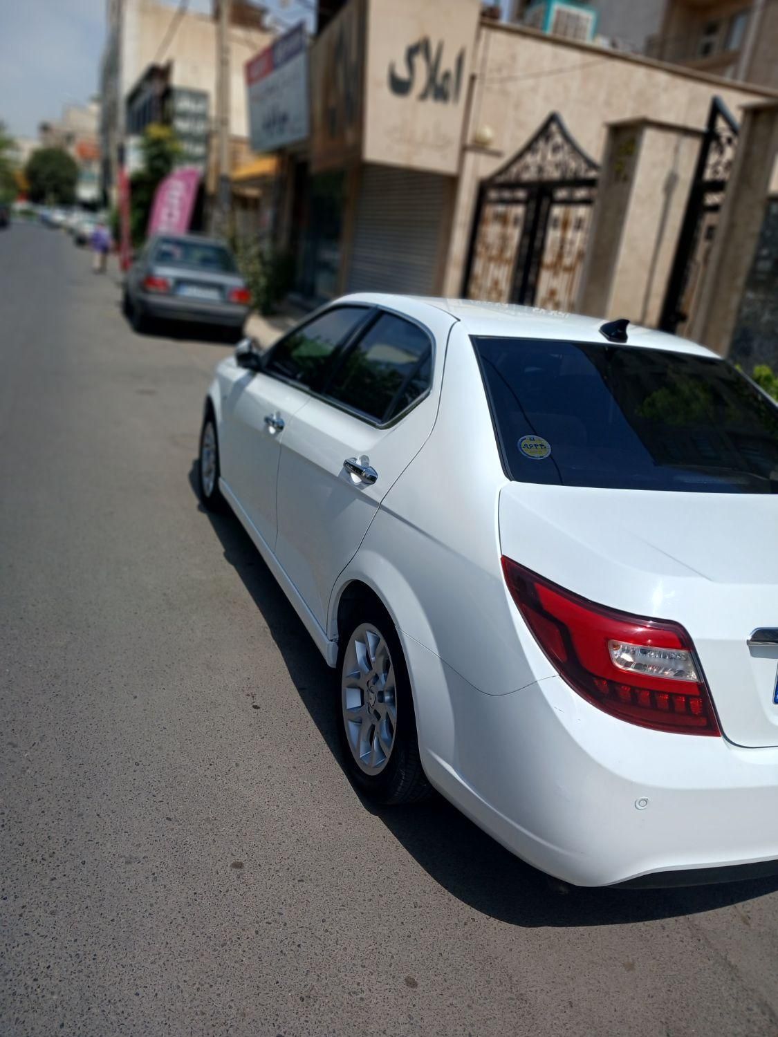 دنا پلاس توربو اتوماتیک - 1400
