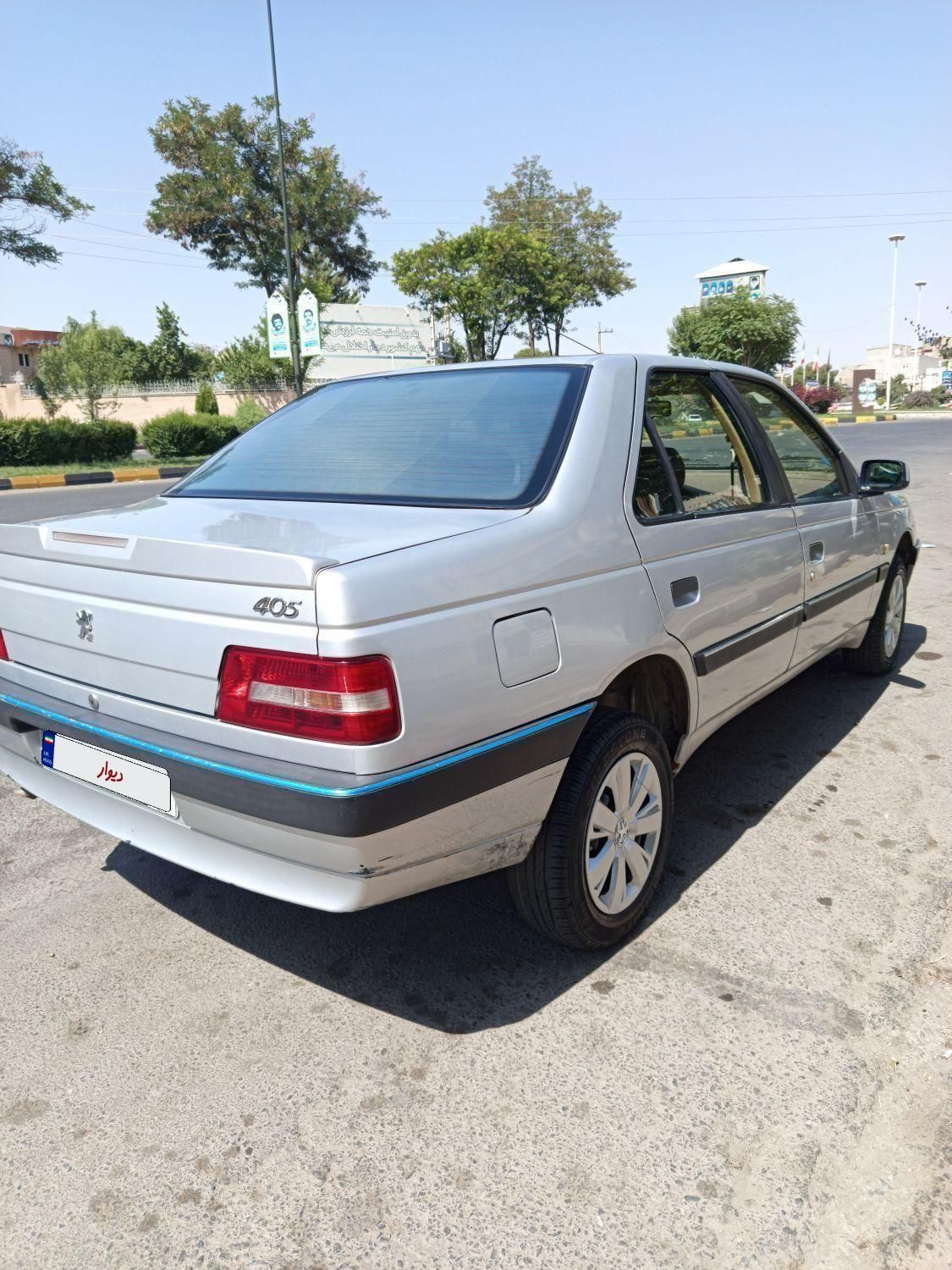 پژو 405 SLX بنزینی TU5 - 1392