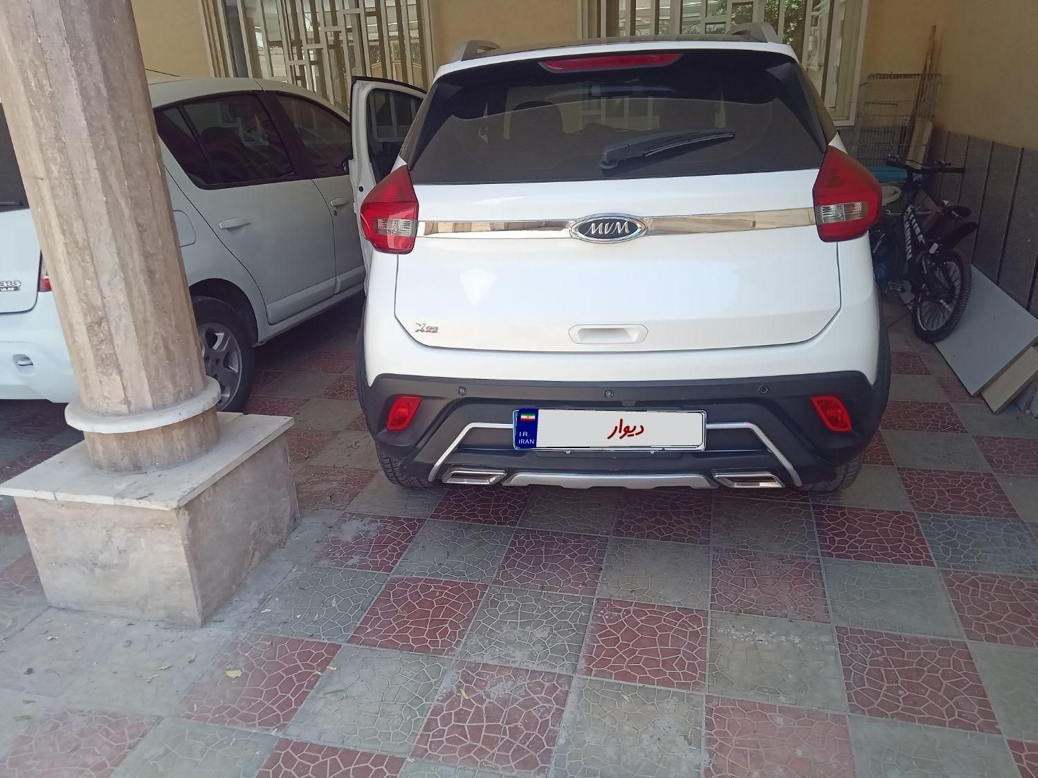 خودرو ام وی ام، X22 آگهی ann_19418031