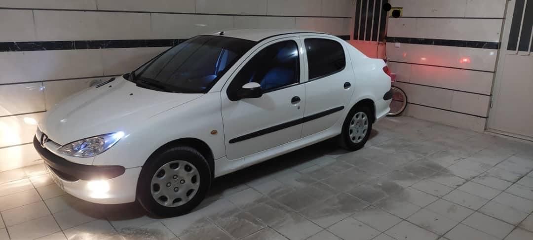 پژو ۲۰۶ صندوق دار v8 - 1397