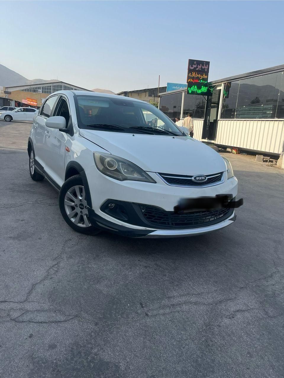ام وی ام 315 هاچ بک اسپرت لاکچری - 1395